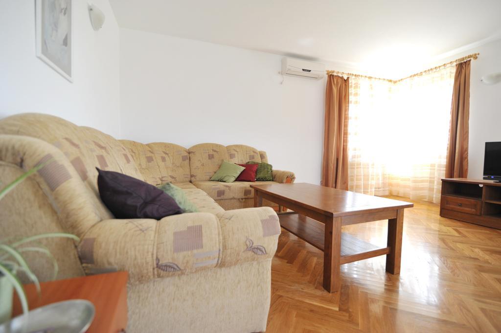 Villa Luna With Seaview Petrcane Exterior foto